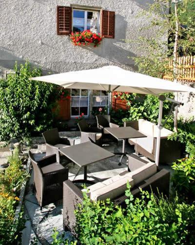 Gasthaus Alte Post Zillis Kültér fotó